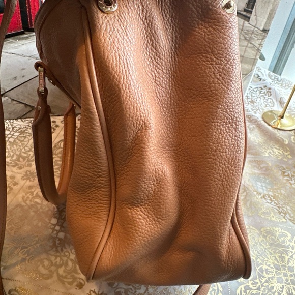Tory Burch tan pebbled leather Amanda handbag - Picture 6 of 15